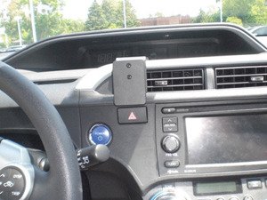 ProClip do Toyota Prius c 12-17